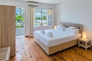 Villa, Beachside | Free WiFi, bed sheets