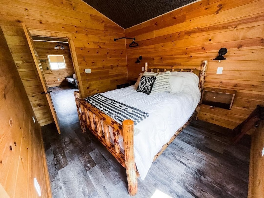Bunk House At Gold Creek Rustic Lux Cabin Near Mt. Rushmore & Custer