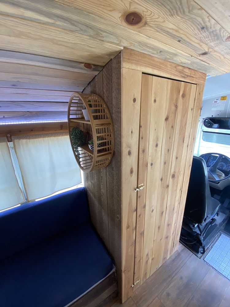 Come stay with Thomas!! Clifton Vrbo