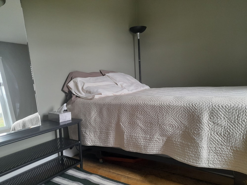 Visit the beautiful Annapolis Valley of Nova Scotia at Blomidon