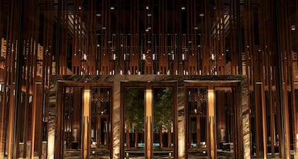 M Resort & Hotel