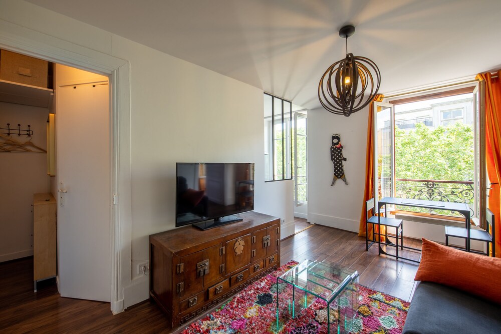 Cozy apartment in the Bastille neighborhood Paris Vrbo