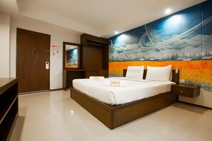 Standard Double Room | Desk, free WiFi, bed sheets