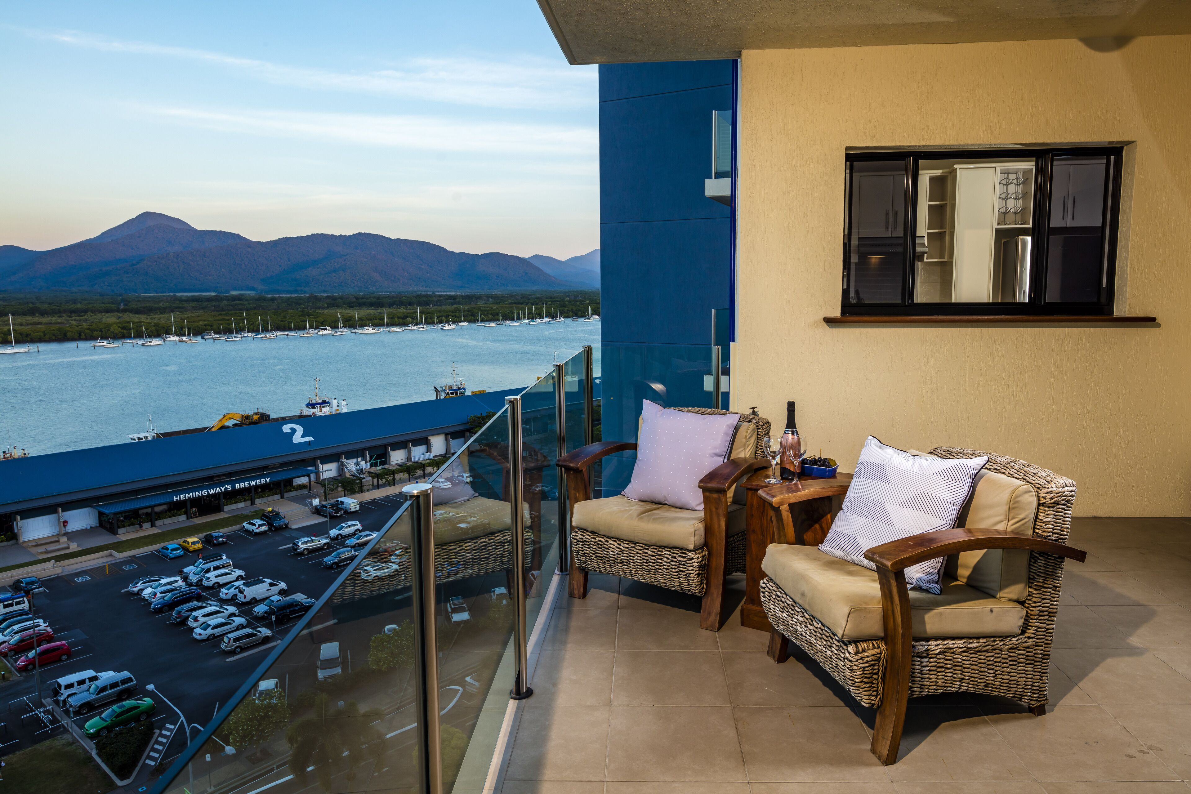 Jack & Newell Holiday Apartments