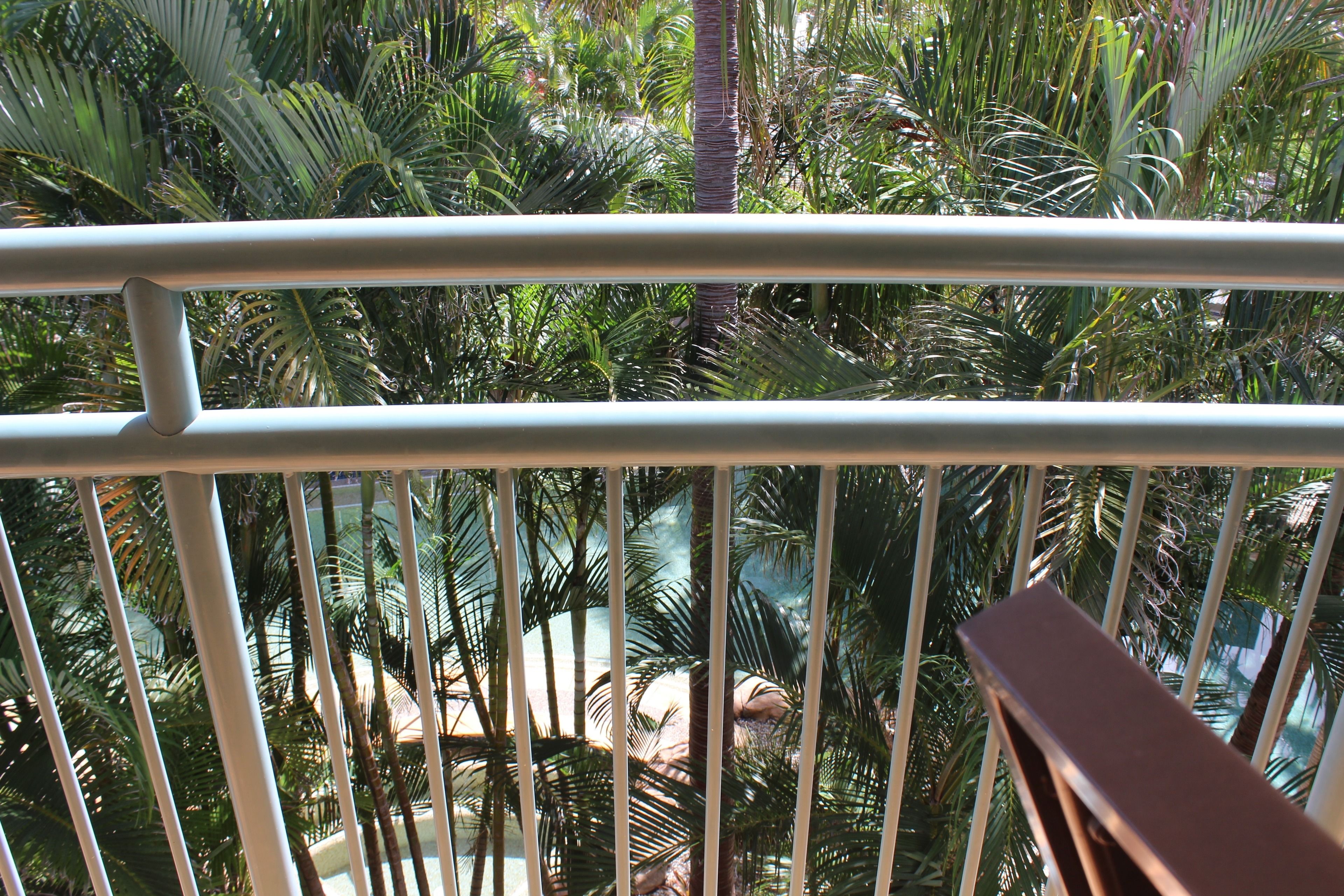 Currumbin Sands Holiday Apartments