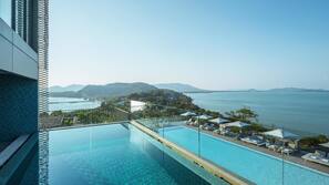 Outdoor pool, pool umbrellas