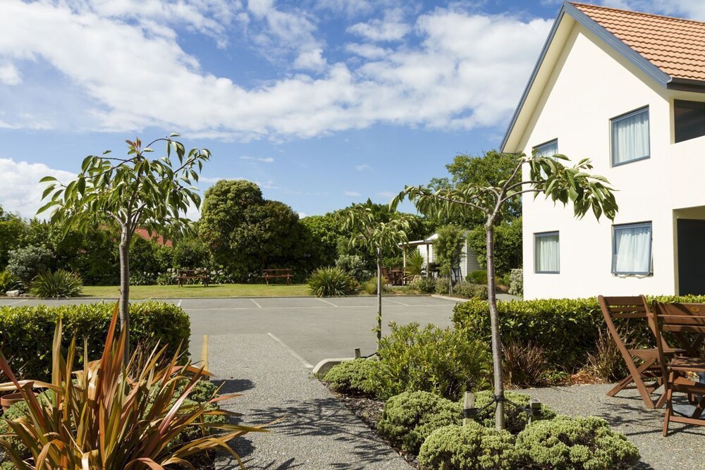 Bella Vista Motel Kaikoura In Kaikoura Hotel Rates Reviews On