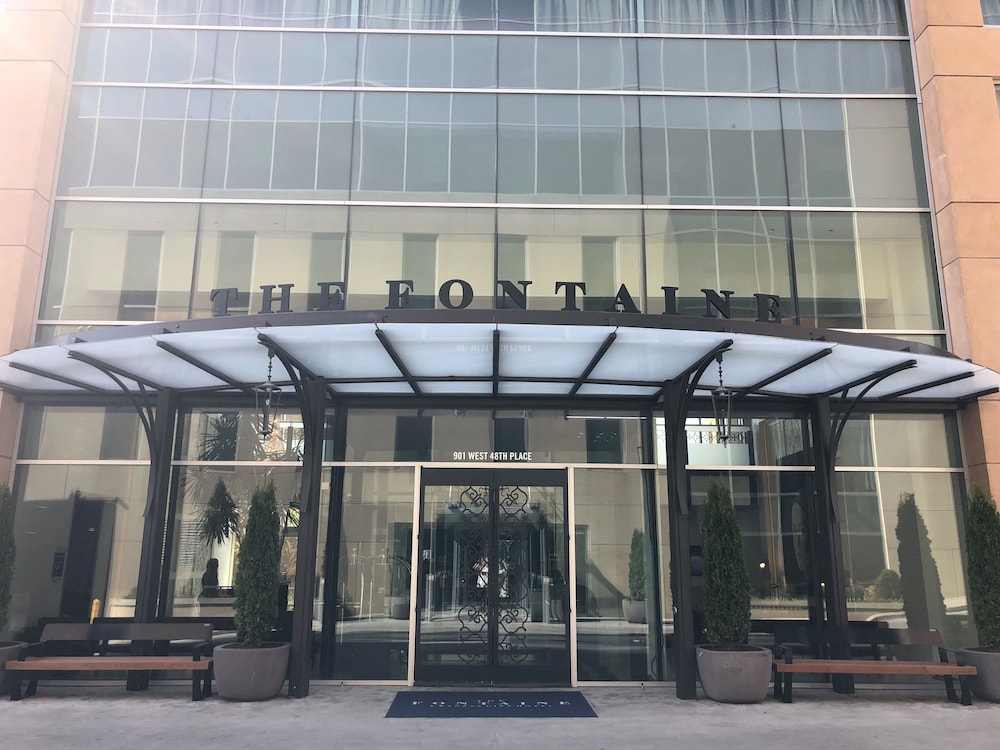 The Fontaine in Kansas City | Best Rates & Deals on Orbitz