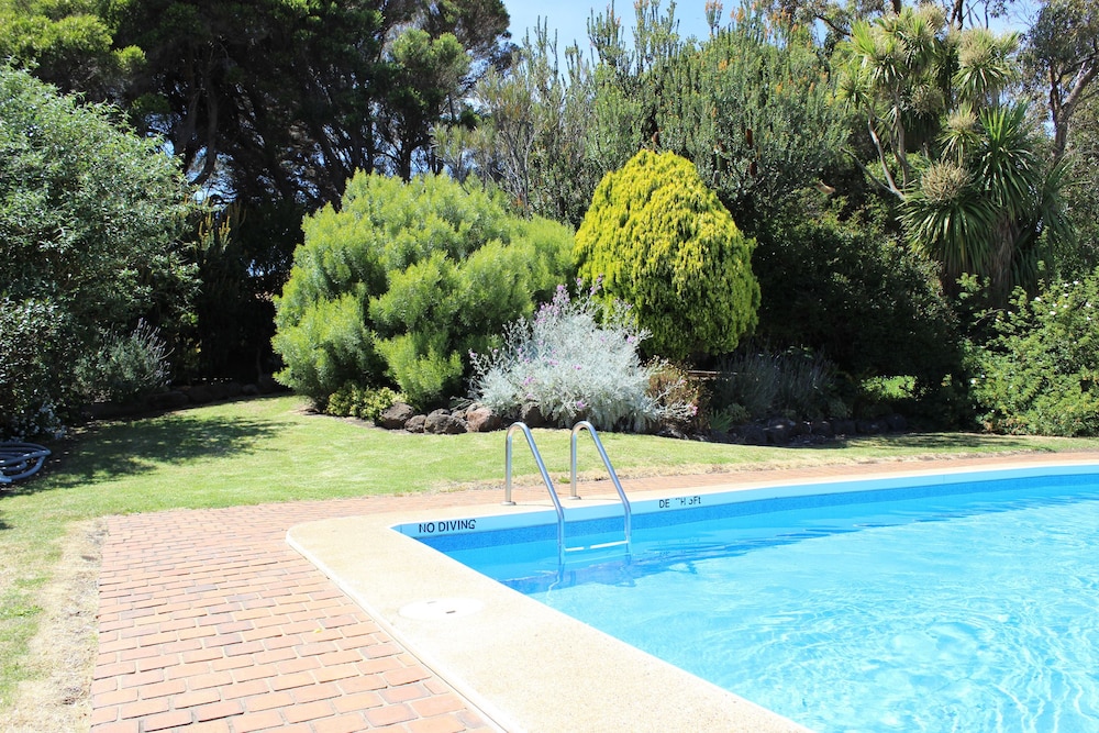 Pool, Motel Warrnambool