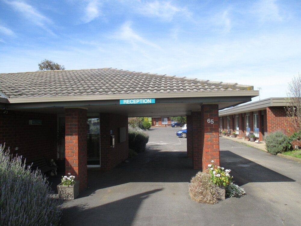 Lobby, Motel Warrnambool