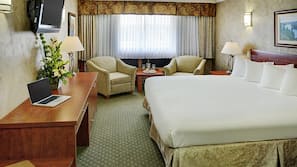 Desk, iron/ironing board, rollaway beds, free WiFi
