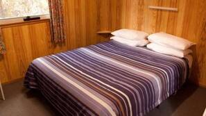 Blackout curtains, free WiFi, linens