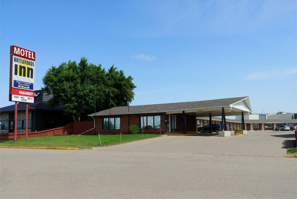 The Battlefords Inn In North Battleford Hotel Rates