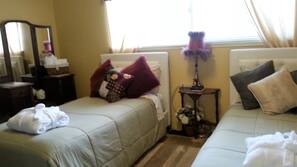 Blackout drapes, iron/ironing board, free WiFi, linens