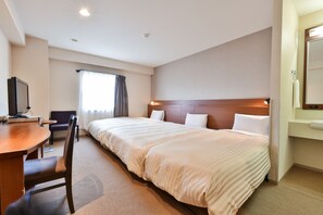 Desk, blackout drapes, iron/ironing board, free WiFi