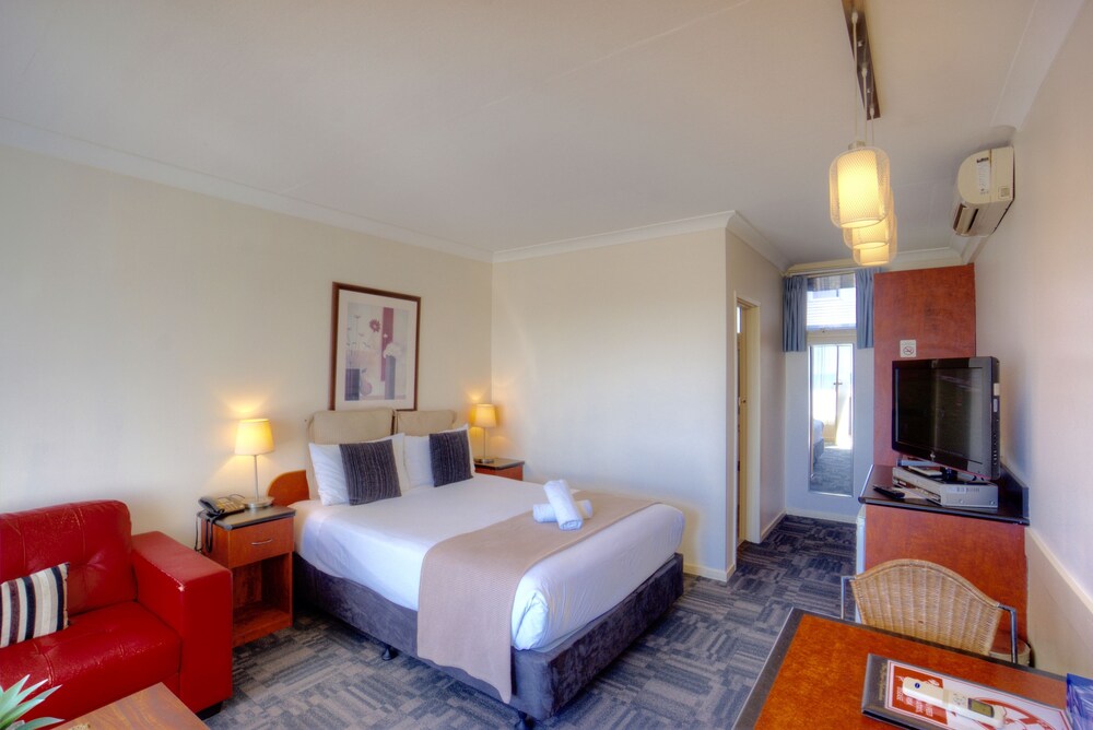 Sandridge Motel