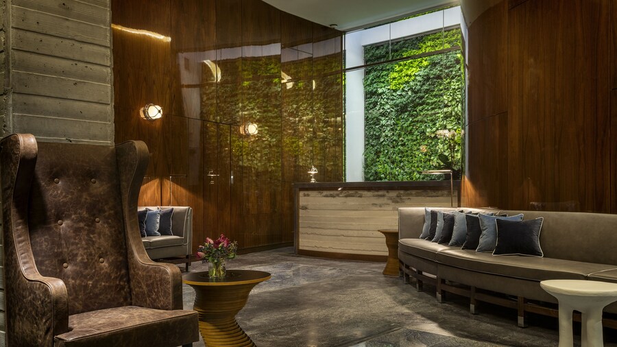 Hotel Hugo