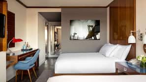 Egyptian cotton sheets, premium bedding, pillowtop beds, minibar