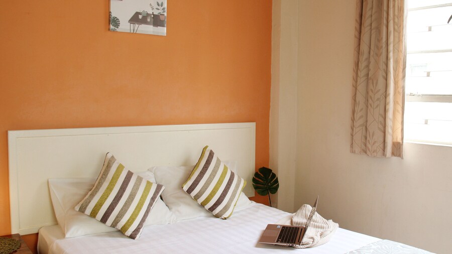 Lavender Lodge