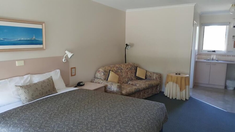 Balnarring Village Motor Inn