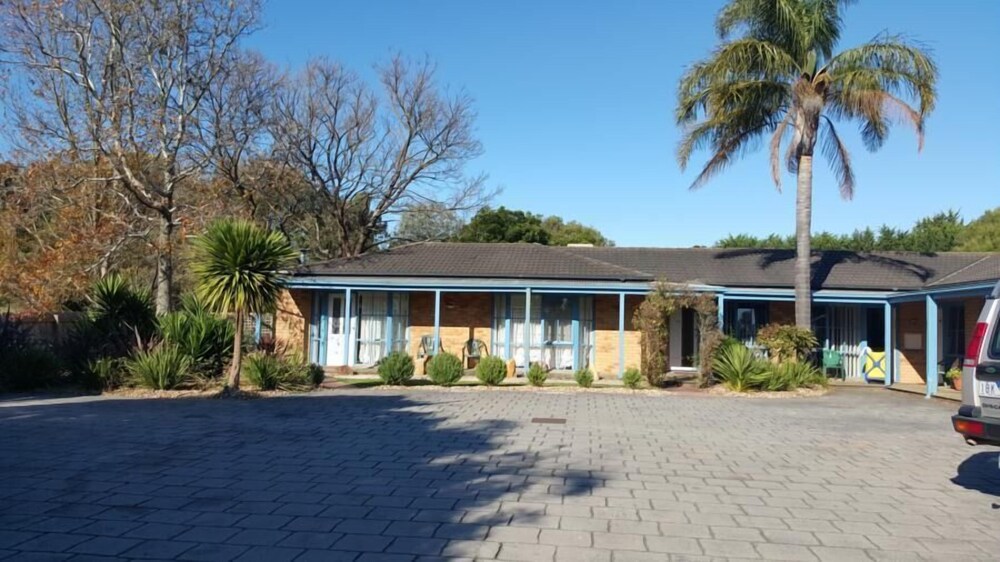 Balnarring Village Motor Inn