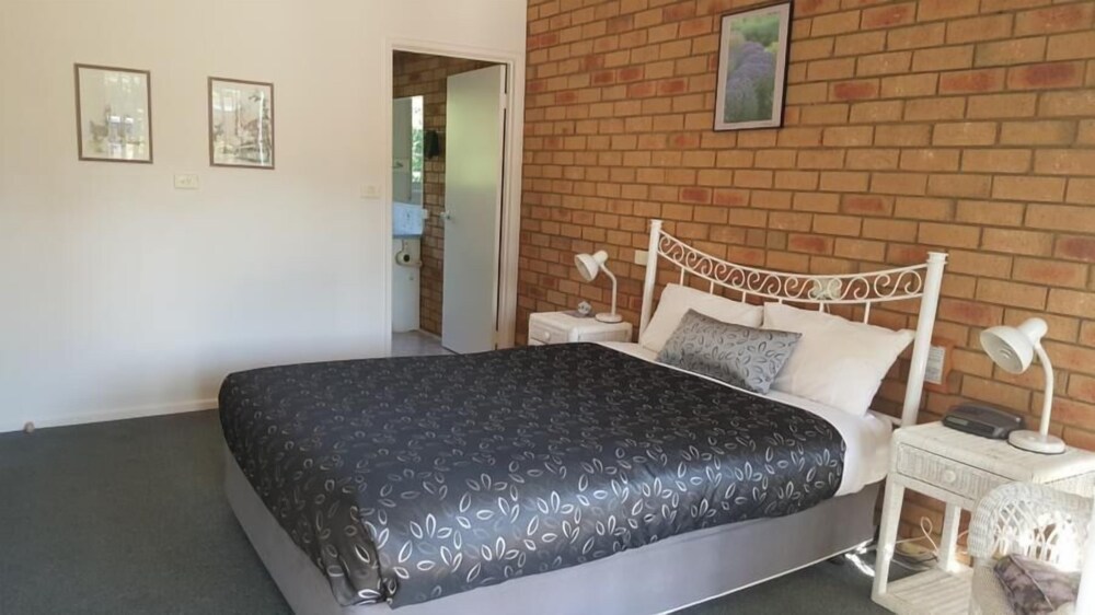 Balnarring Village Motor Inn