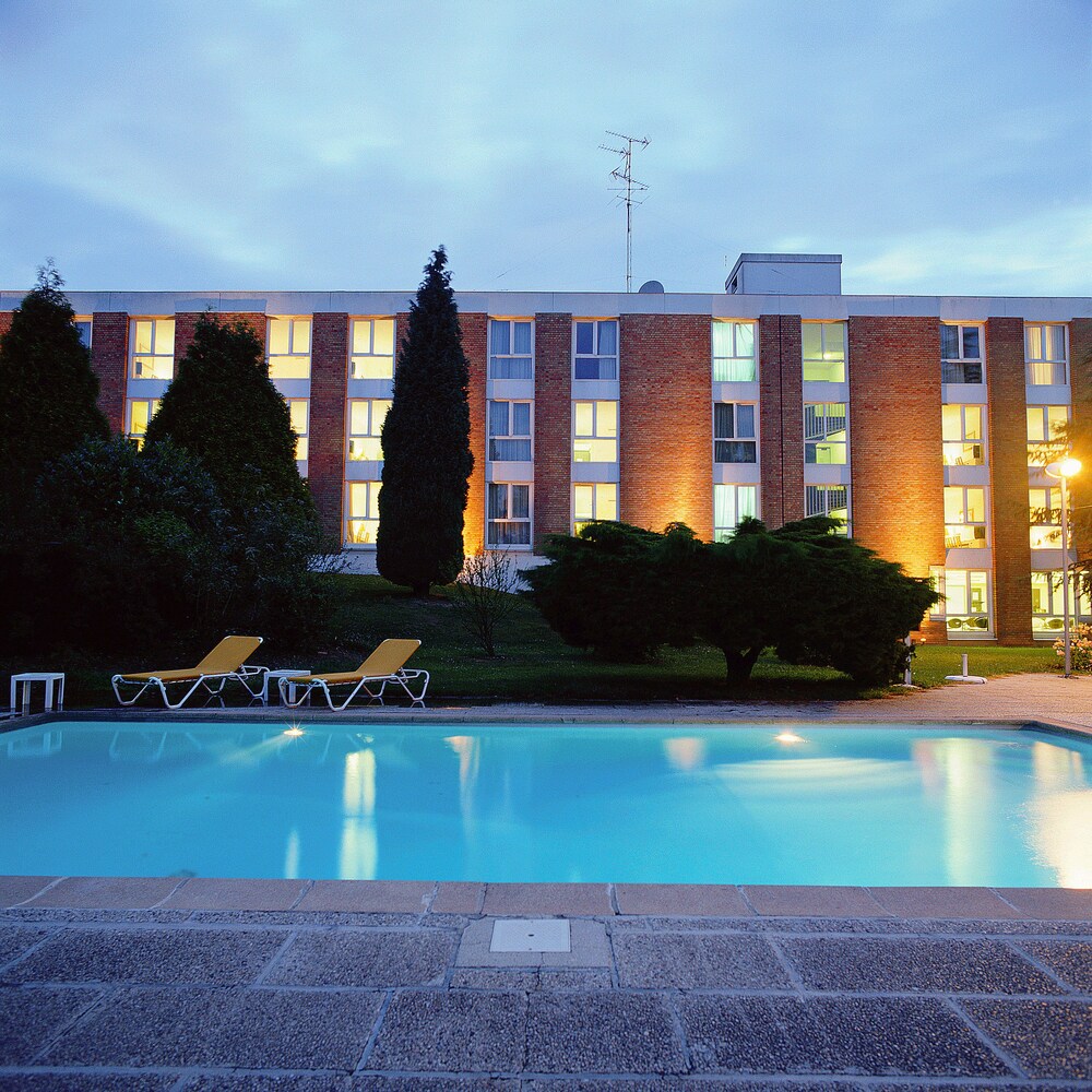 Hotel Altia Neuville En Ferrain France Hotel Altia Neuville En Ferrain France