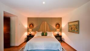 Minibar, in-room safe, desk, blackout curtains