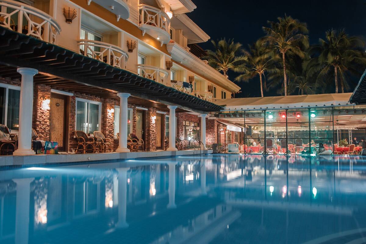 ボラカイ マンダリン アイランド ホテル 口コミ 部屋写真 料金 お得情報 エクスペディア