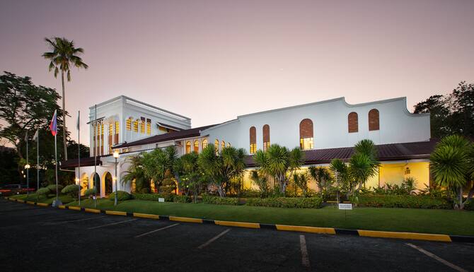 Montebello Villa Hotel In Cebu Philippines Expedia