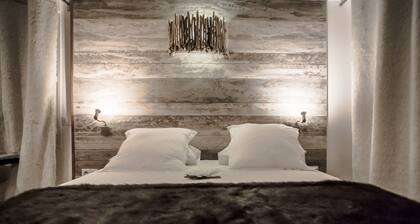 Rock Noir Hôtel & Spa