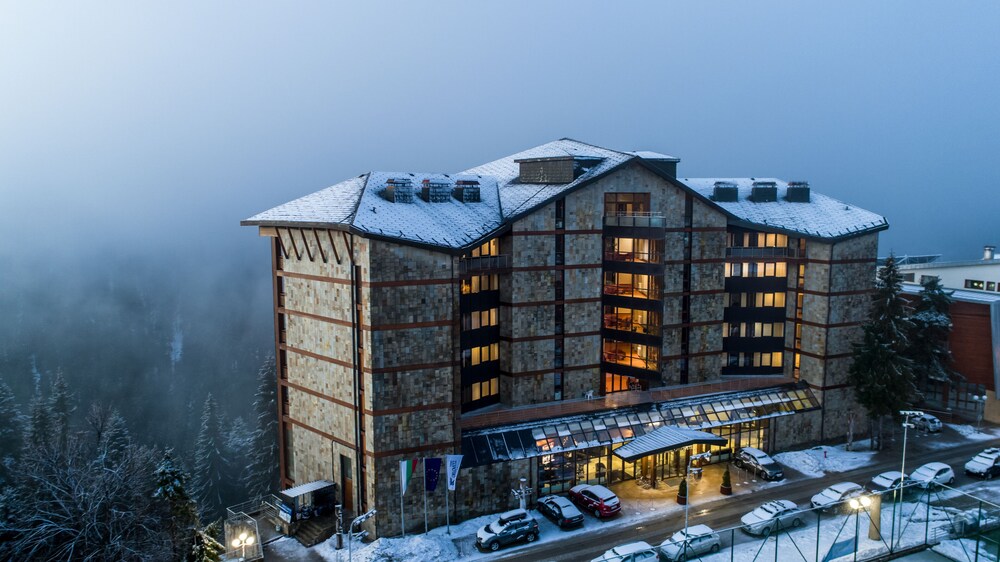 5 Star Hotels
