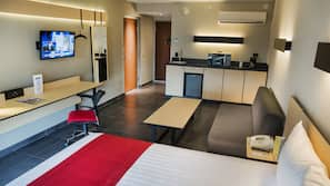 In-room safe, desk, iron/ironing board, free WiFi