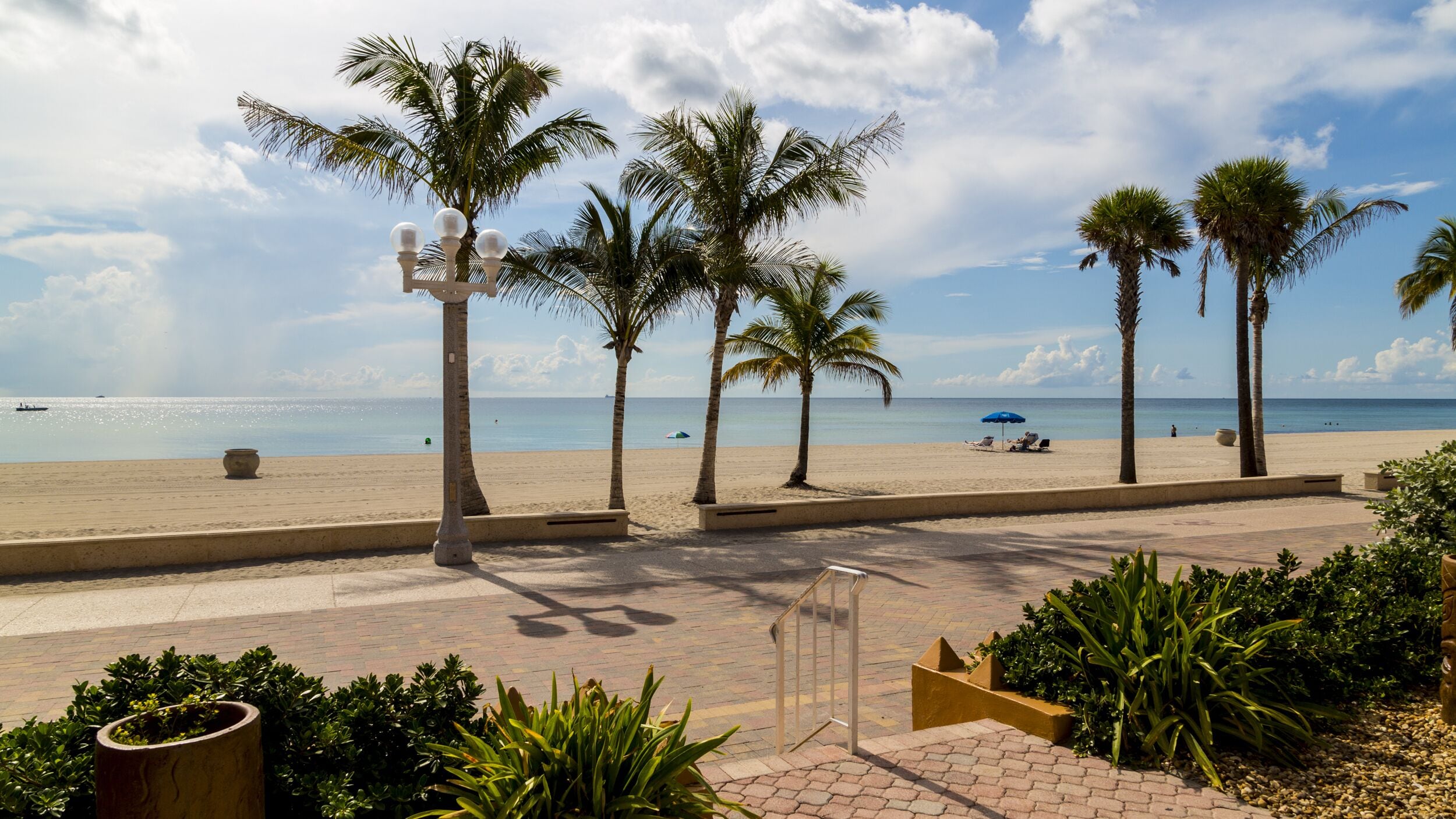 Riptide Oceanfront Hotel