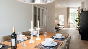 Restauration dans la chambre