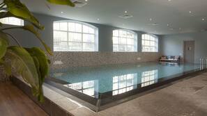 Piscina interna