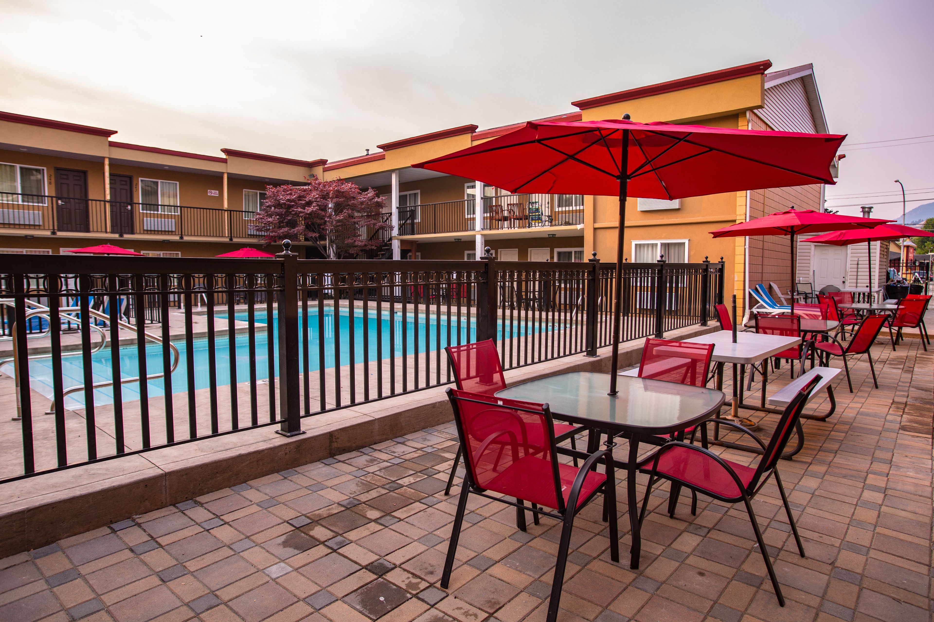 Sahara Courtyard Inn Penticton in Penticton, Canada
