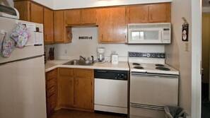 Fridge, microwave