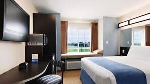 Pillowtop beds, desk, soundproofing, iron/ironing board