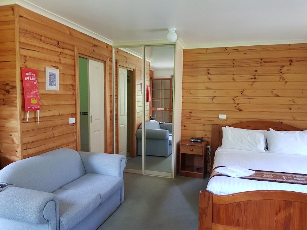 Cradle Forest Inn