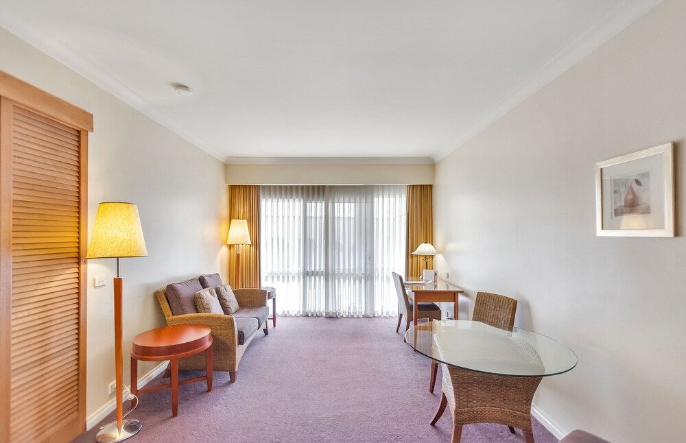 Century Inn