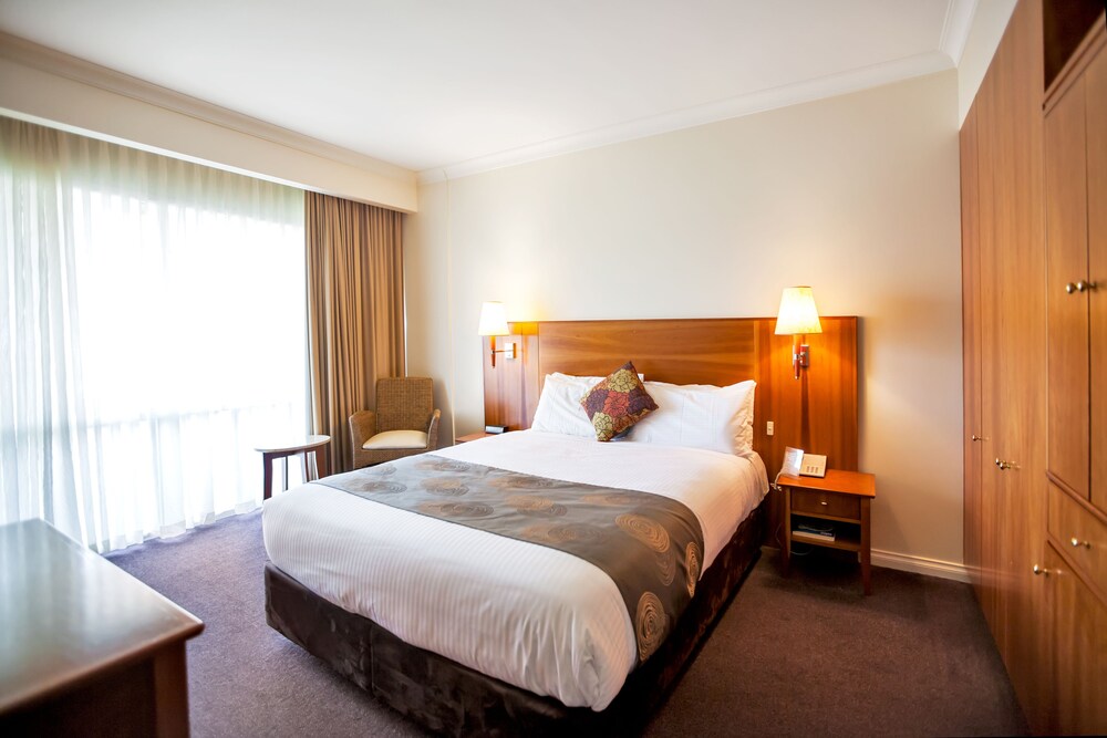 Century Inn