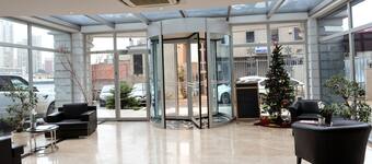 hotels near memorial atasehir hospital