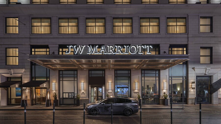 JW Marriott Houston Downtown