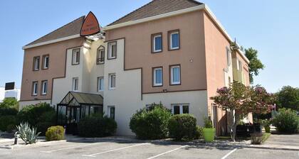 Hôtel Face West Le Pontet