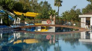 Indoor pool, outdoor pool