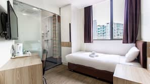In-room safe, desk, iron/ironing board, free WiFi