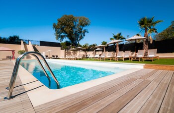 Hotel Spa De Fontcaude Montpellier 114 Room Prices Reviews Hotel Spa De Fontcaude Montpellier 114 Room Prices Reviews