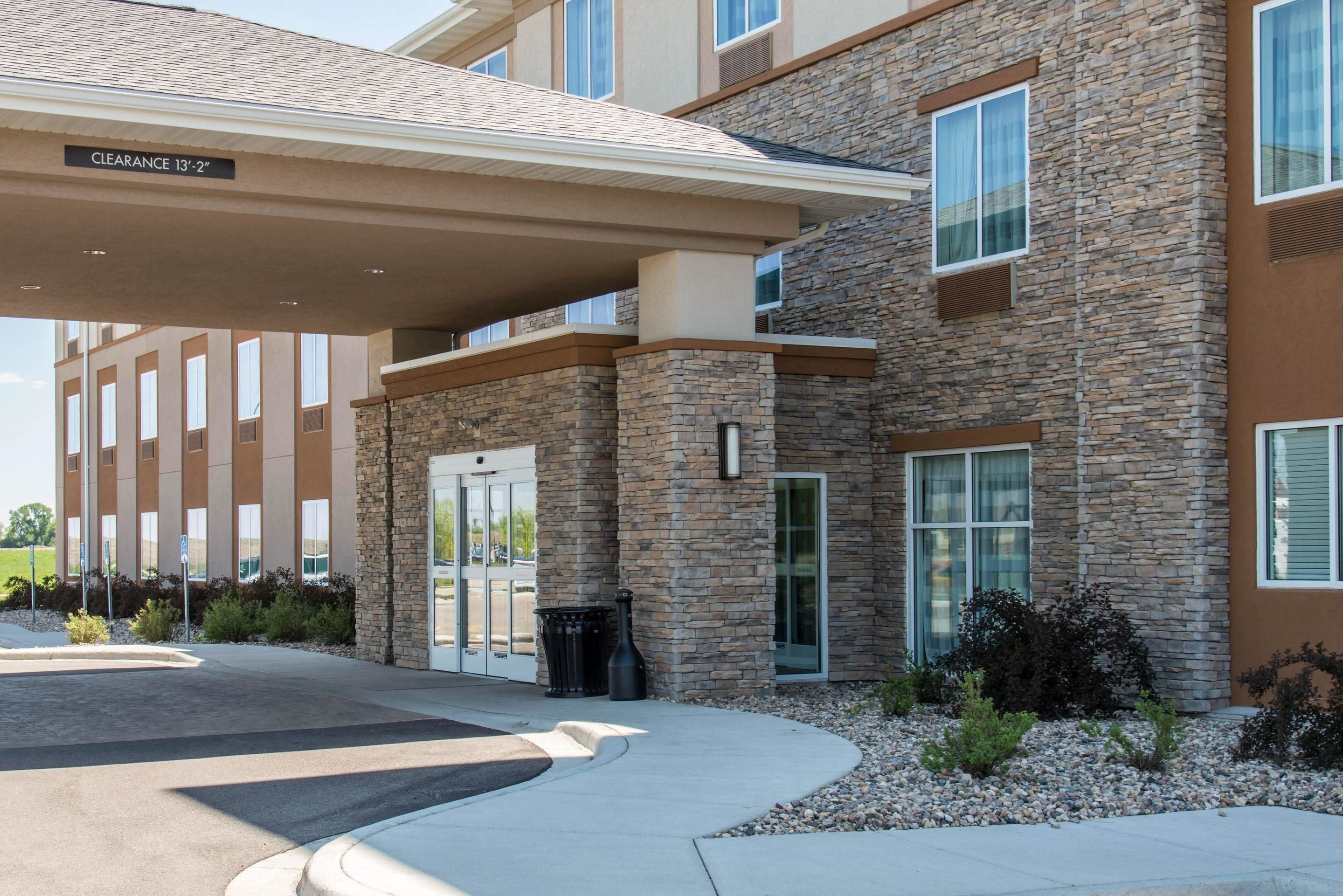 Sleep Inn & Suites Marshall in Marshall, United States