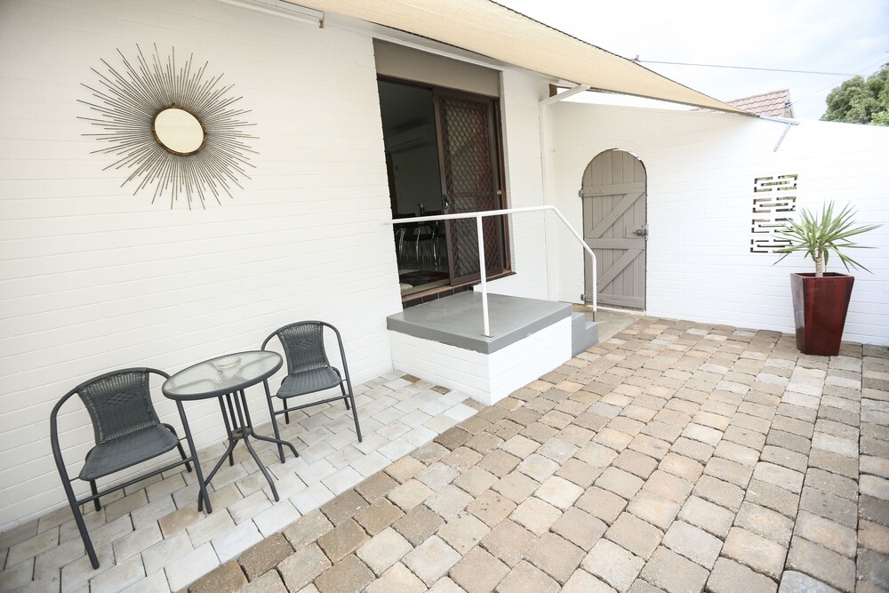 Terrace/patio, Mildura Holiday Villas